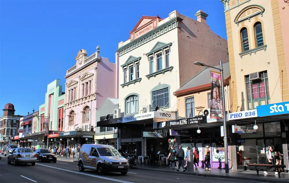 Busy Newtown on Kings Street.