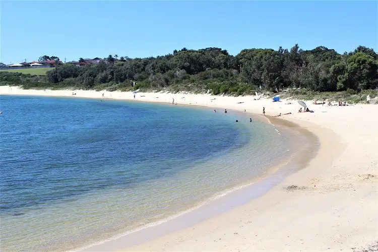 Discover La Perouse Sydney, a fun-filled Sydney day trip. Visit Bre Island Fort, La Perouse Beach and La Perouse Museum and more.