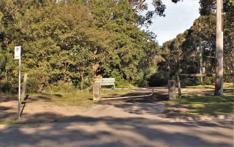 National Park entrance on Polo Street, Kurnell