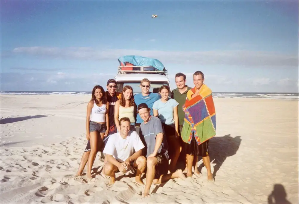 A group of students from UQ in Brisbane on a trip to Fraser Island. Blog post on the differences between university in the UK vs Australia.