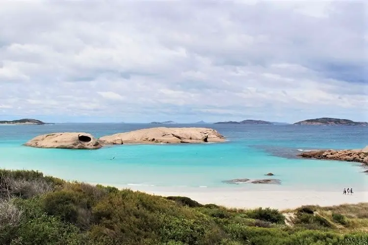 Gorgeous white sand and turquoise water at Twilight Beach in Esperance.