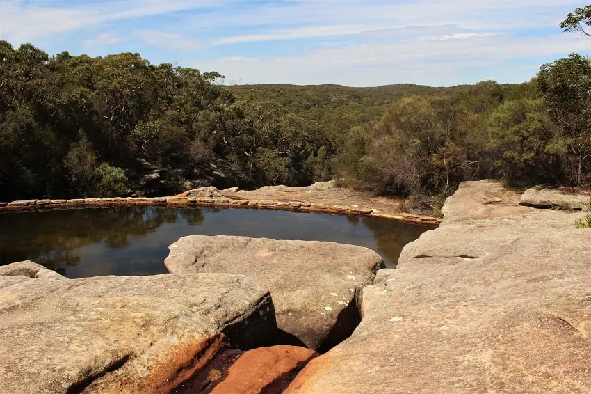 Wattamolla walk to Wattamolla Creek Dam, a great natural swimming hole in Sydney.