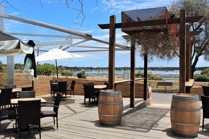 1802 Oyster Bar terrace in Coffin Bay on a sunny day.