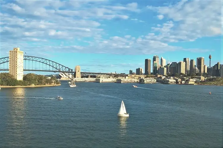 Sydney Harbour viewed from Balls Head Reserve.