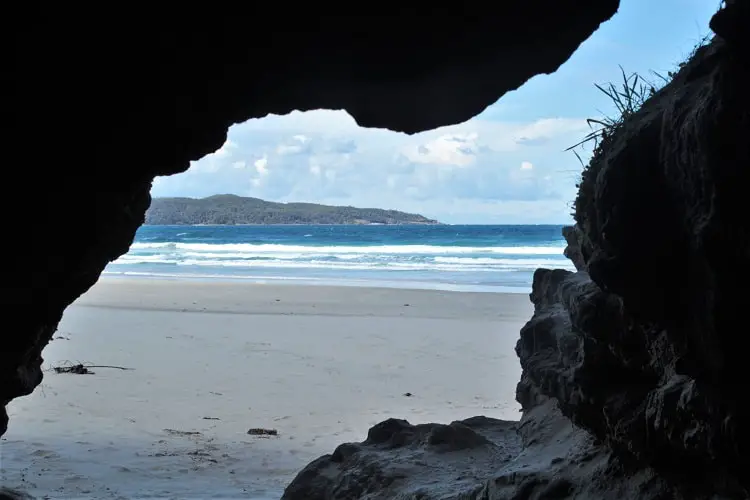 Discover Booderee National Park, Jervis Bay NSW. Enjoy camping, hiking and beautiful beaches like Murrays Beach and Green Patch Beach.