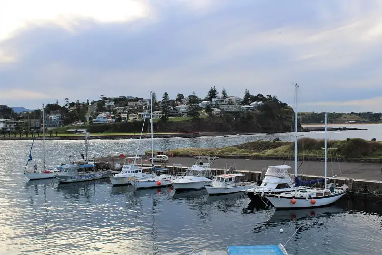 Kiama Harbour on a cloudy day.