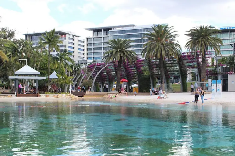 Learn about Brisbane attractions: South Bank beach and lagoon.