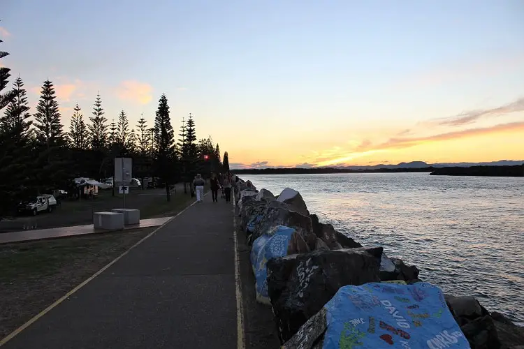 Sunset at Port Macquarie breakwall and Town Green Park.