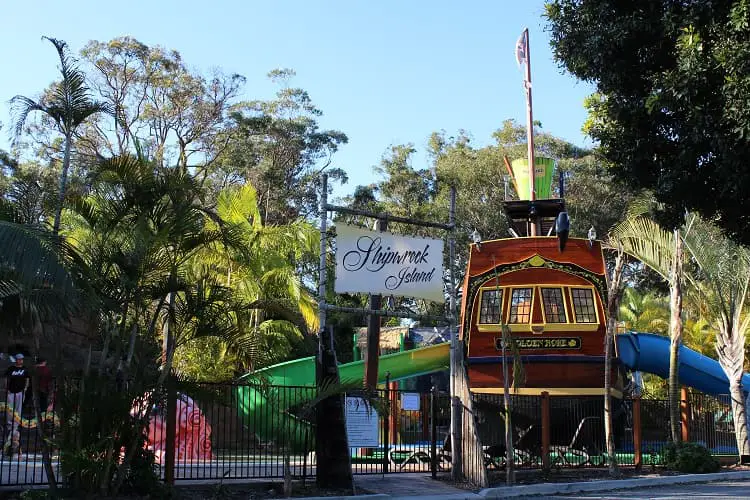 Swimming pool and water slides at Big4 South West Rocks.