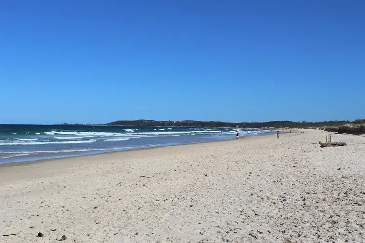 Things to Do in Yamba: beautiful Pippi Beach.