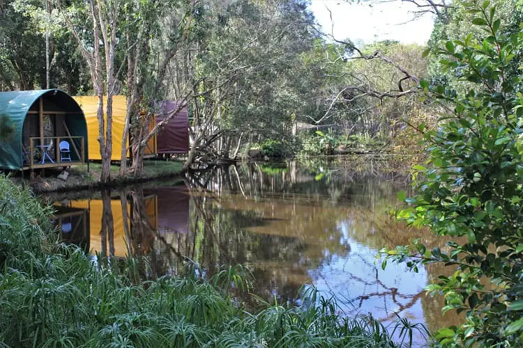 Lakeside accommodation in Byron Bay at the Arts Factory Lodge.