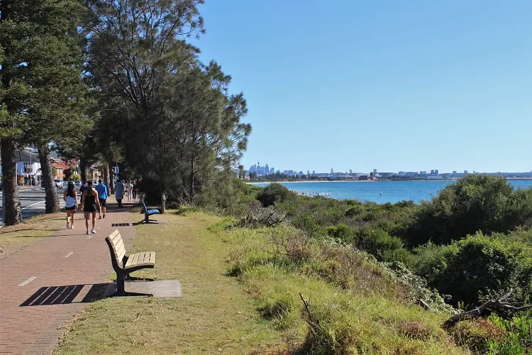 Walkers on the track behind Brighton Beach, Sydney.