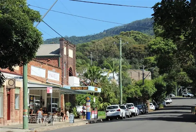 Cafes and the leafy Illawarra escarpment in Austinmer.