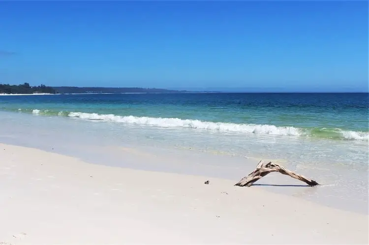 Bright white Green Patch Beach in Booderee National Park, NSW.