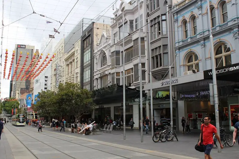 Attractive older buildings in Melbourne CBD.